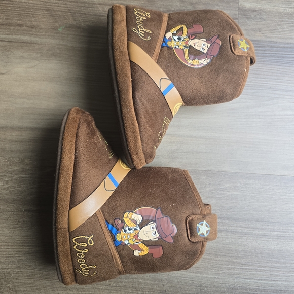 Sold - Picture 2 of 6